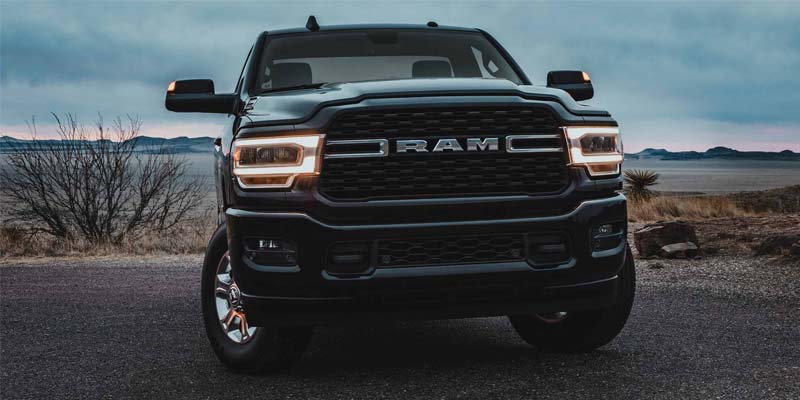 2024 RAM 3500 front grille and headlights
