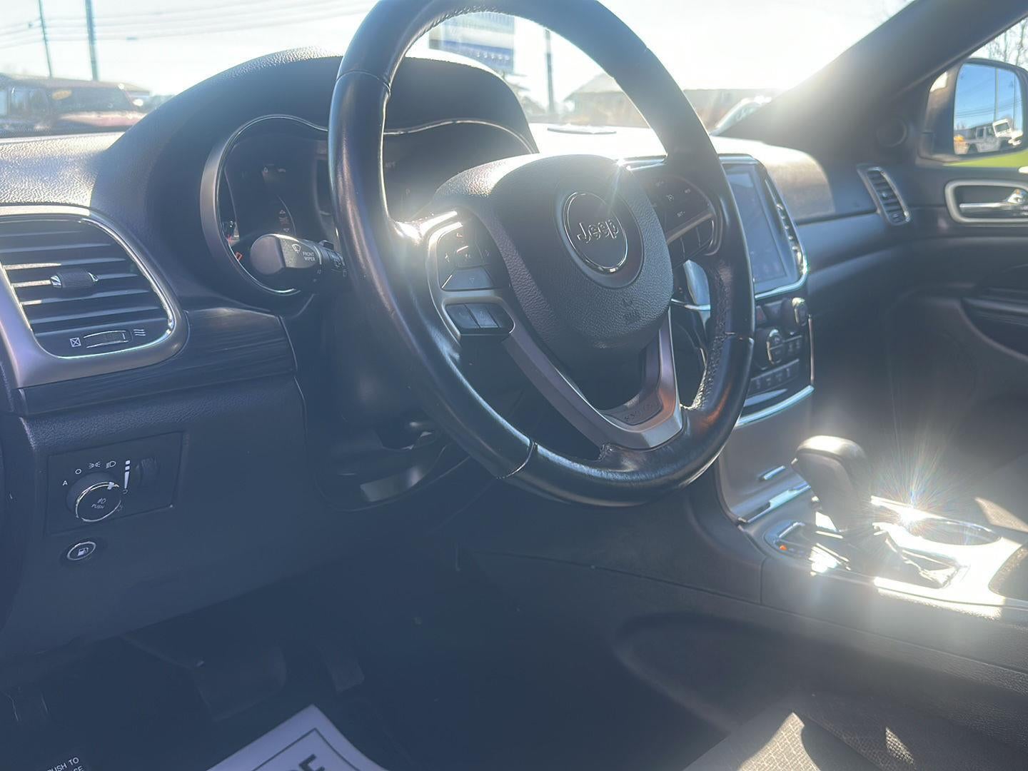 2020 Jeep Grand Cherokee Laredo E