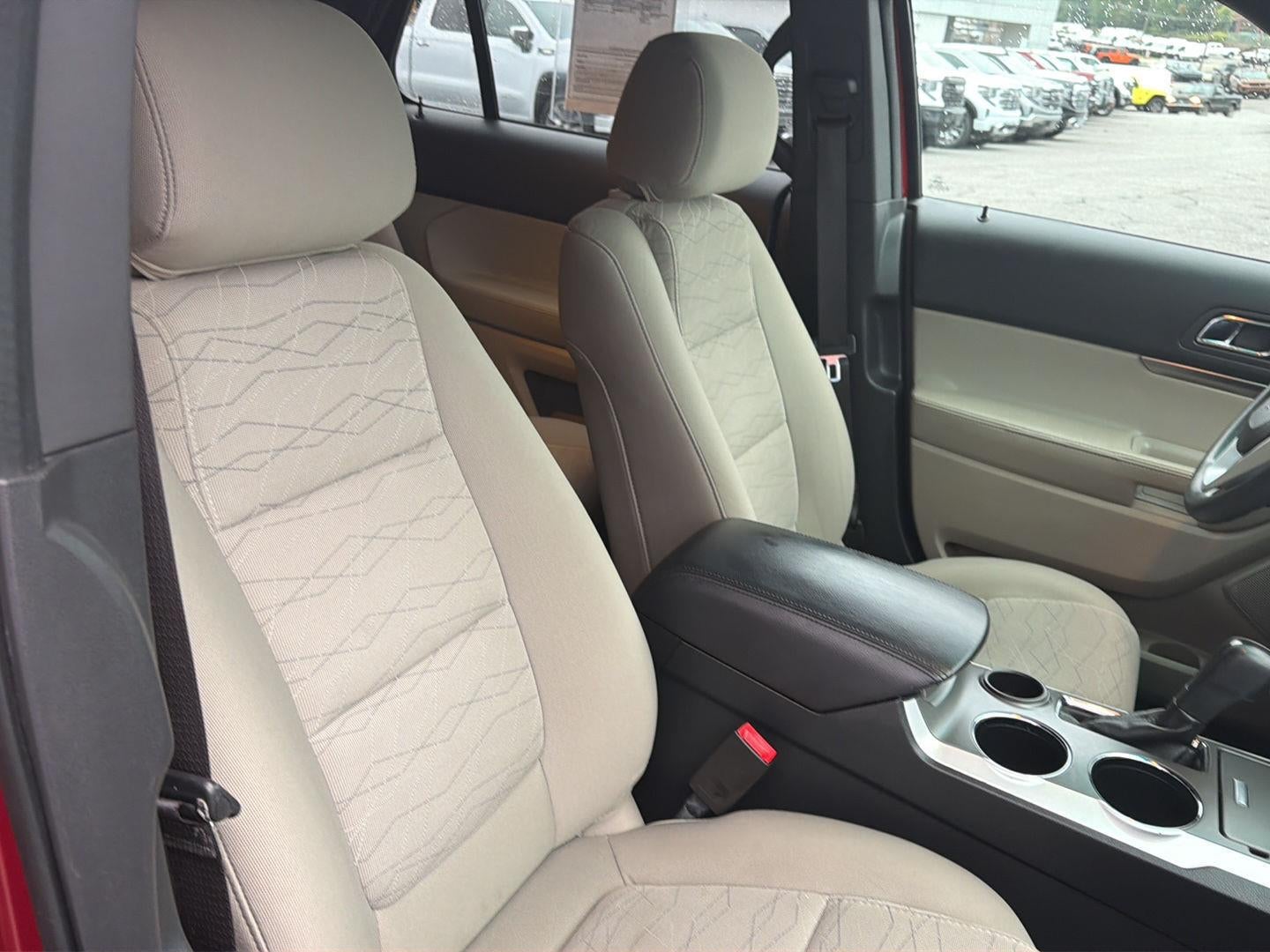 2014 Ford Explorer Base