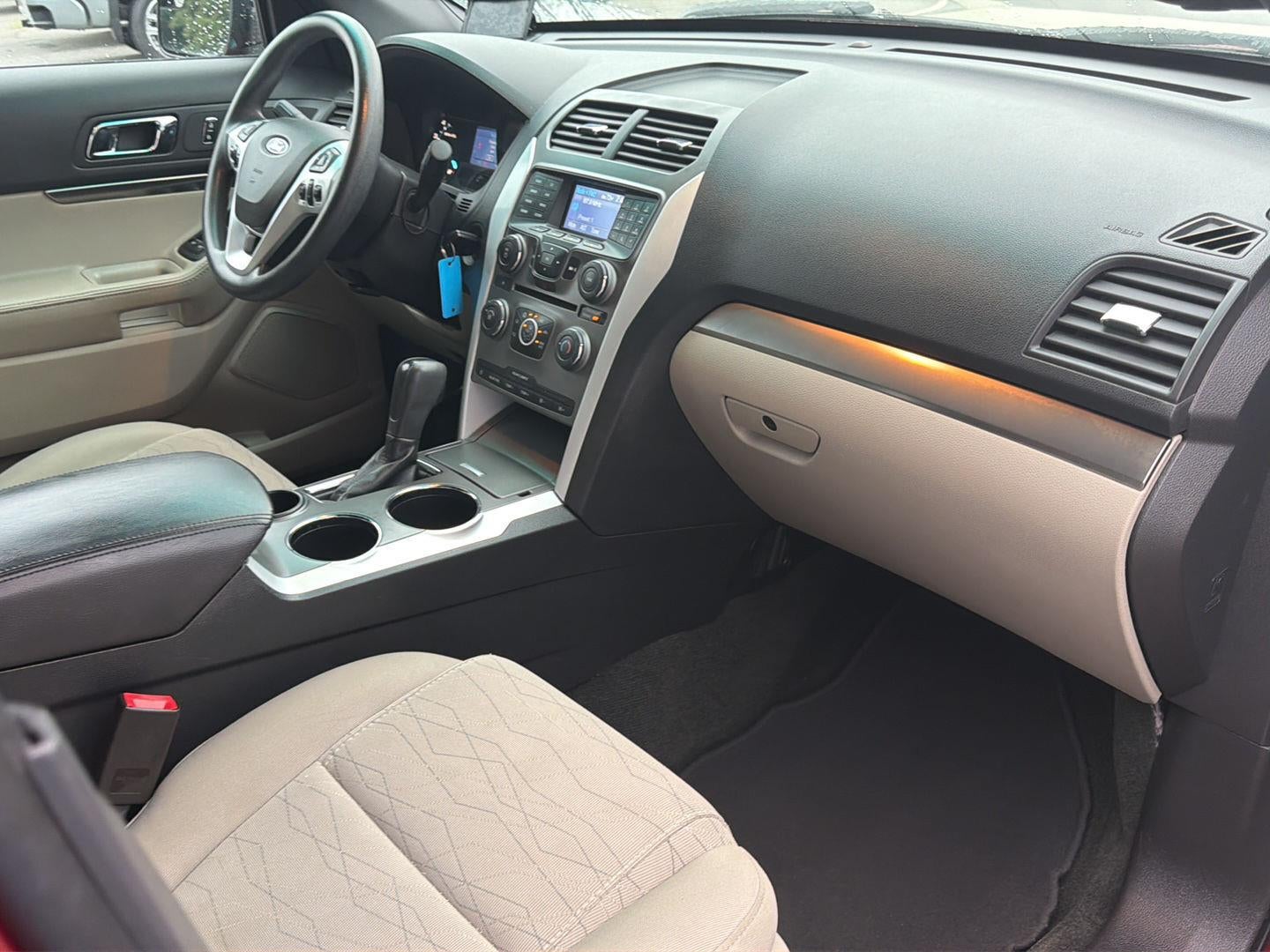 2014 Ford Explorer Base