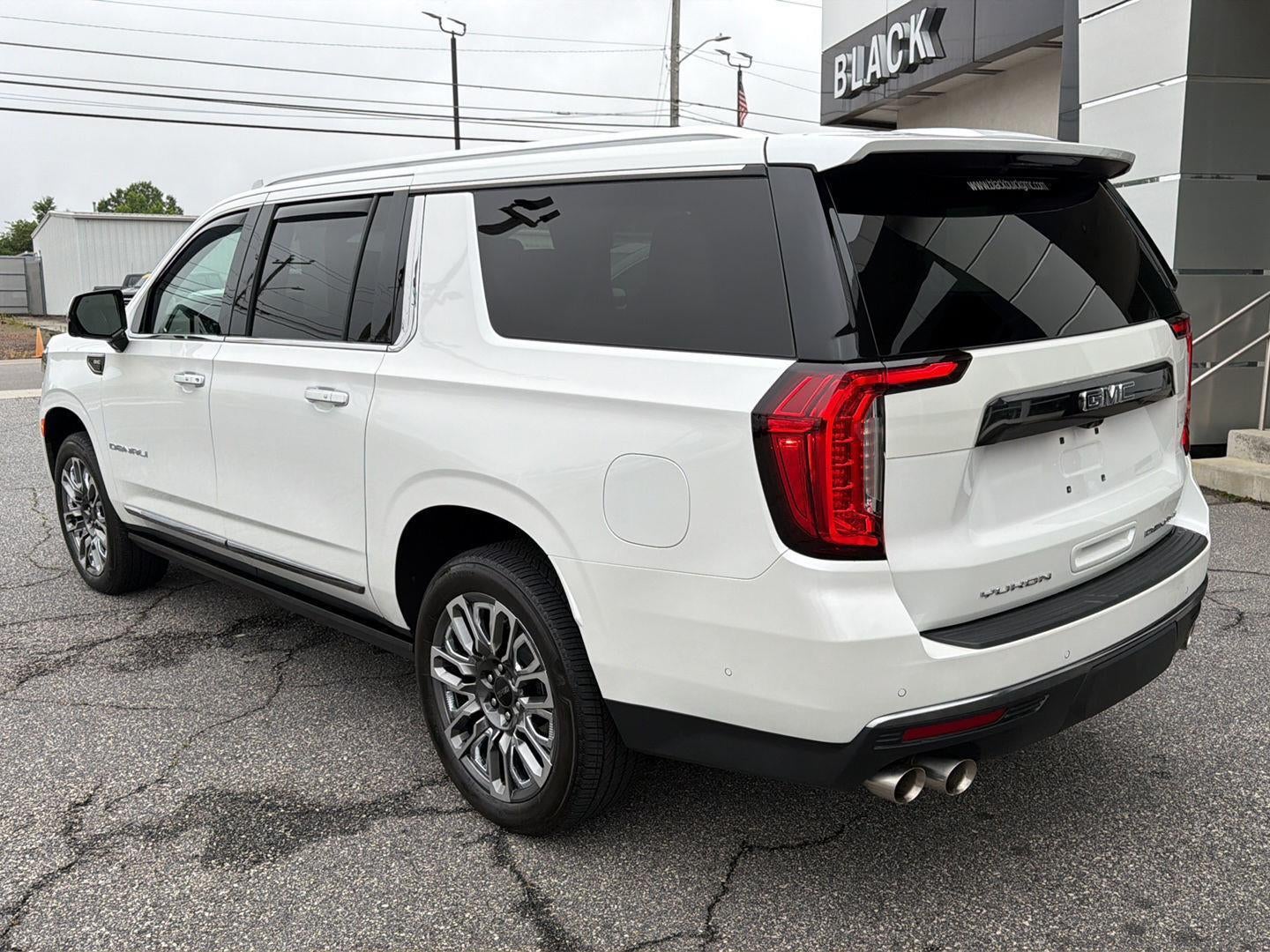 2024 GMC Yukon XL Denali Ultimate