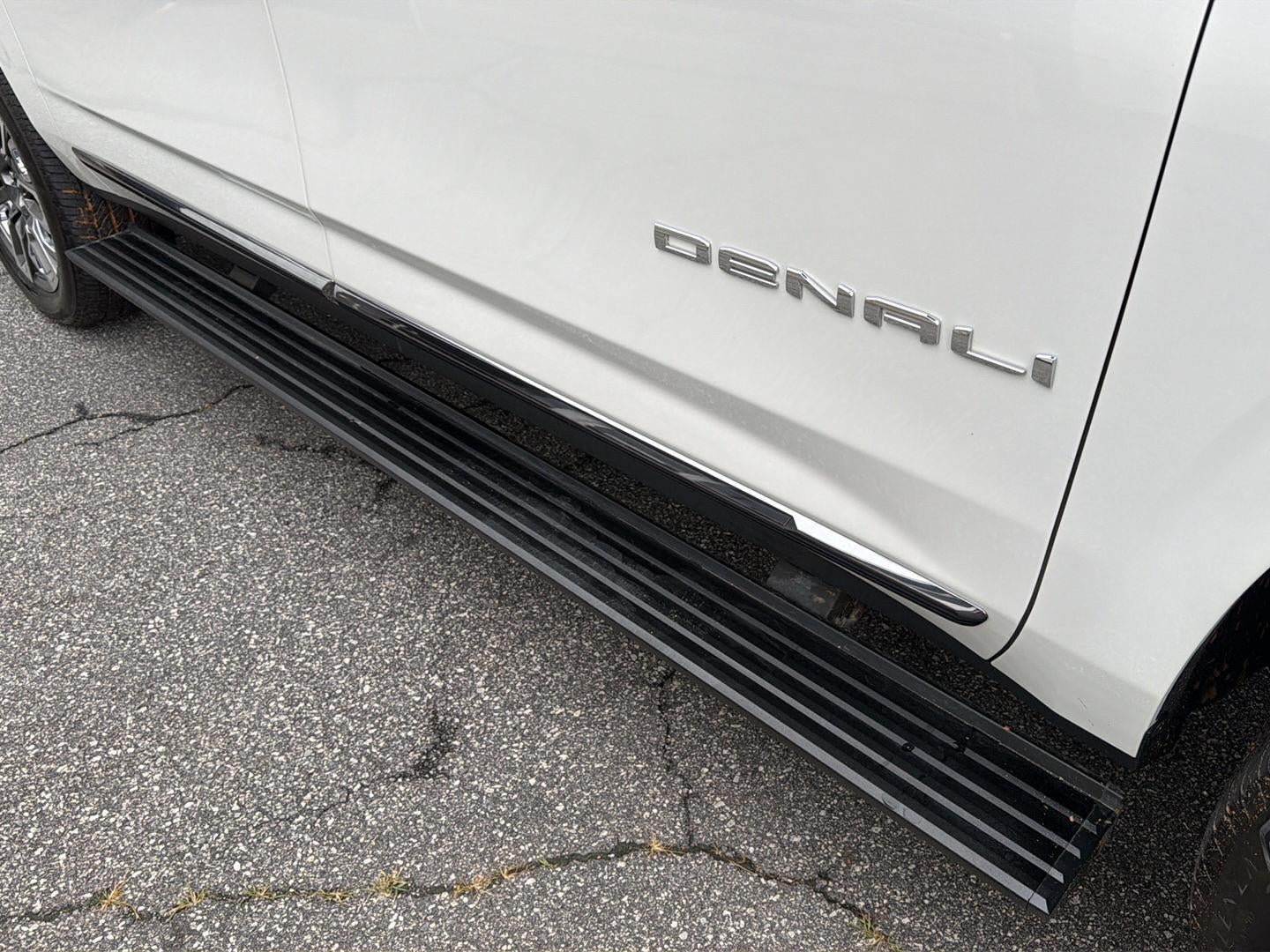 2024 GMC Yukon XL Denali Ultimate
