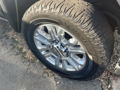 2023 GMC Sierra 2500 HD Denali