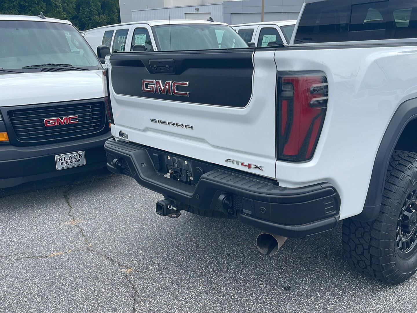 2024 GMC Sierra 2500 HD AT4X