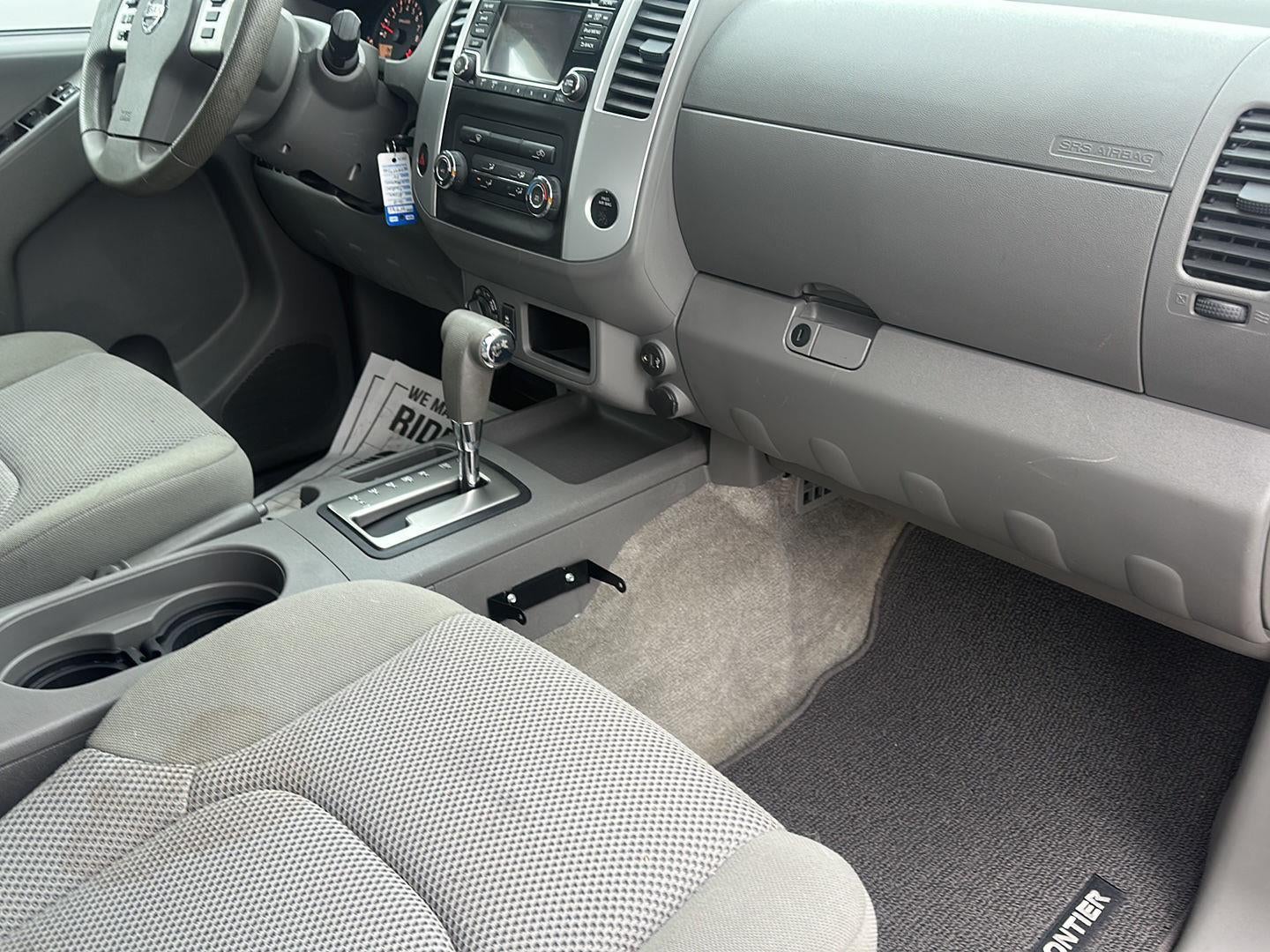 2018 Nissan Frontier SV V6