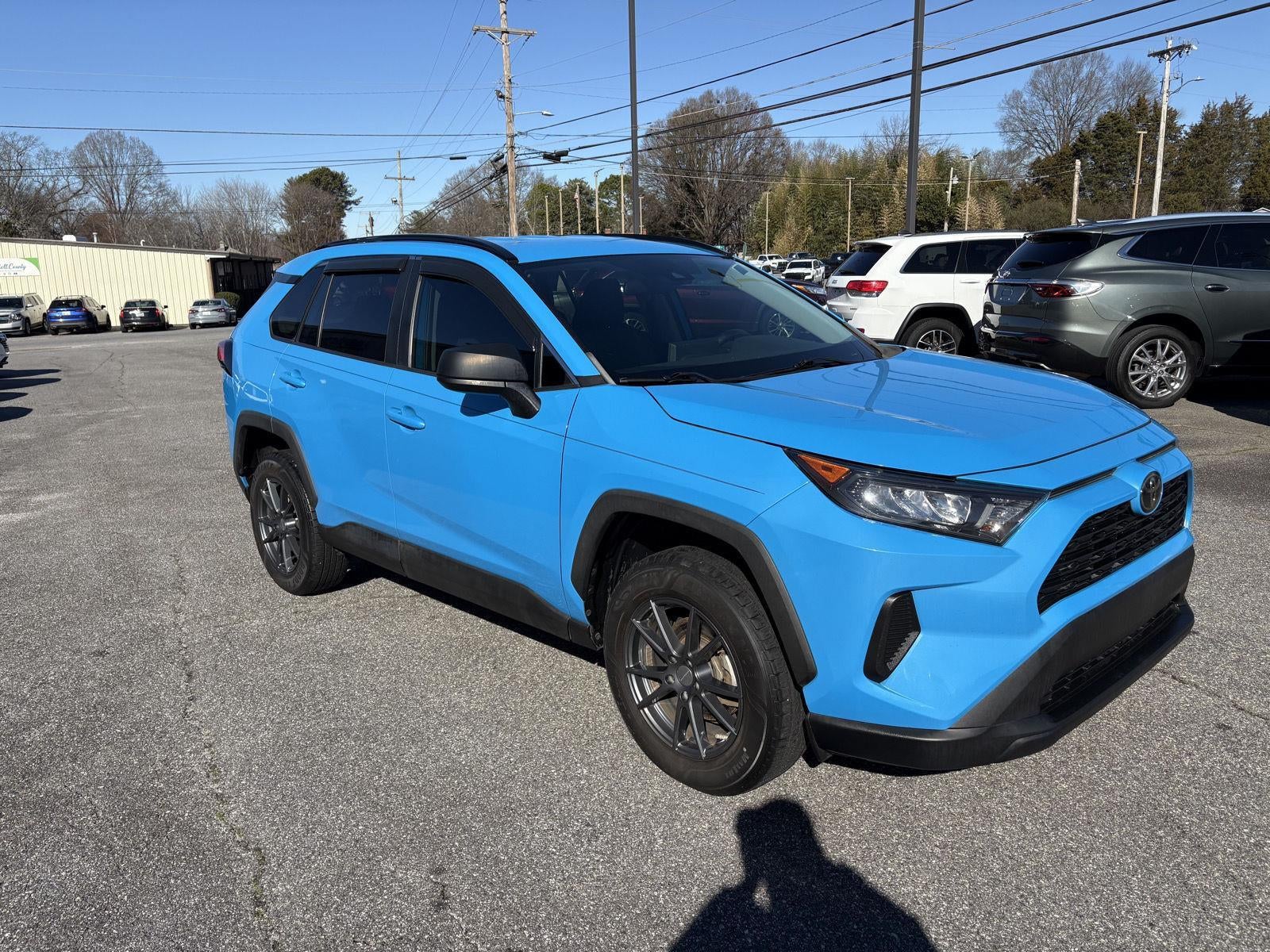 2019 Toyota RAV4 LE