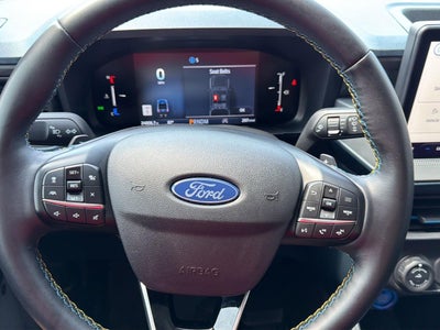 2025 Ford Maverick Lobo High