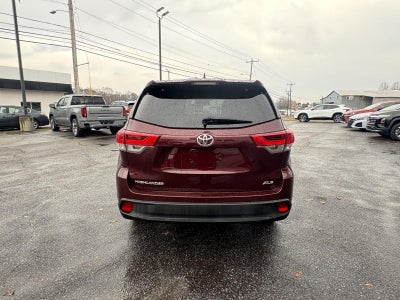 2018 Toyota Highlander SE