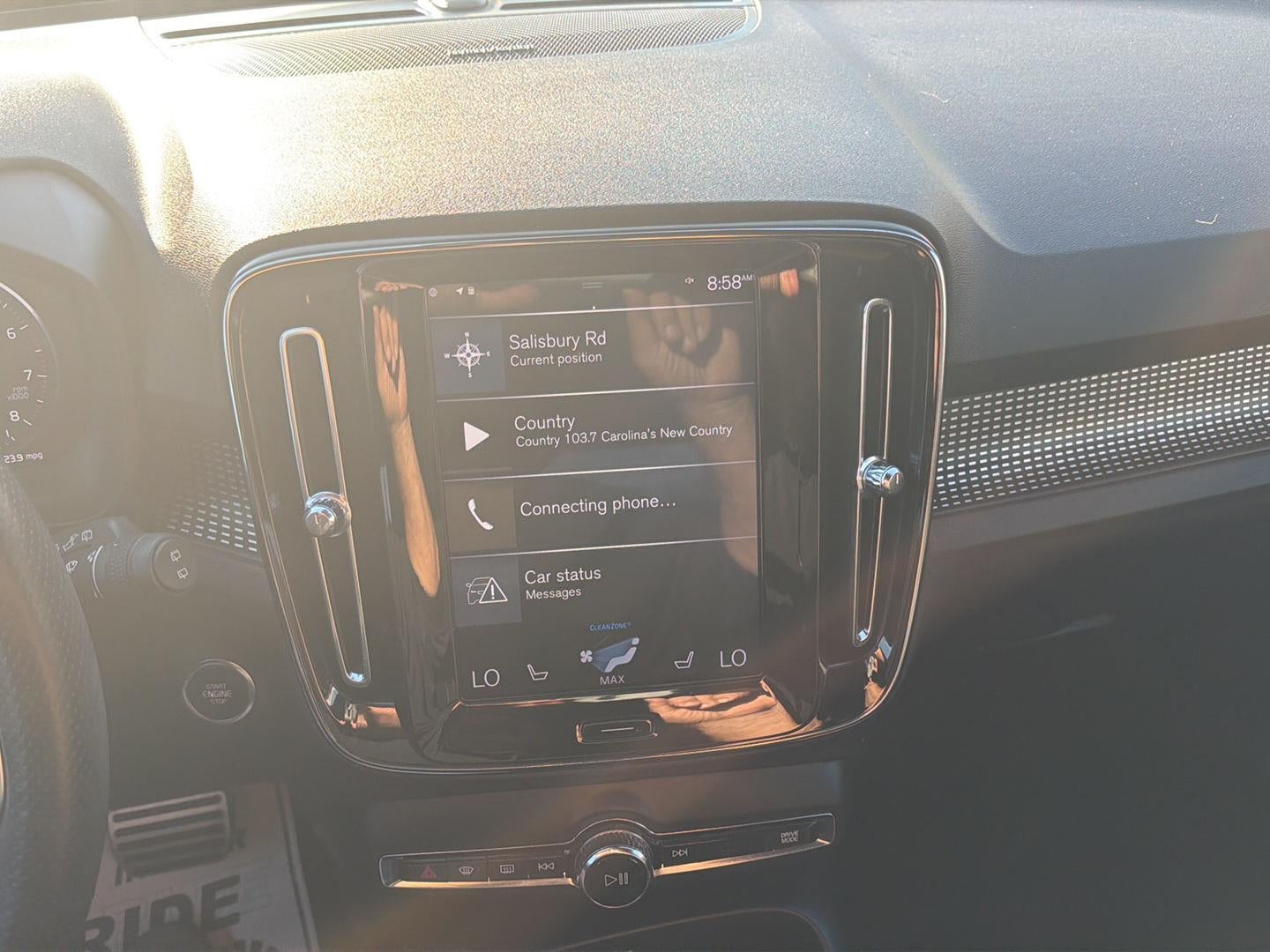 2019 Volvo XC40 R-Design