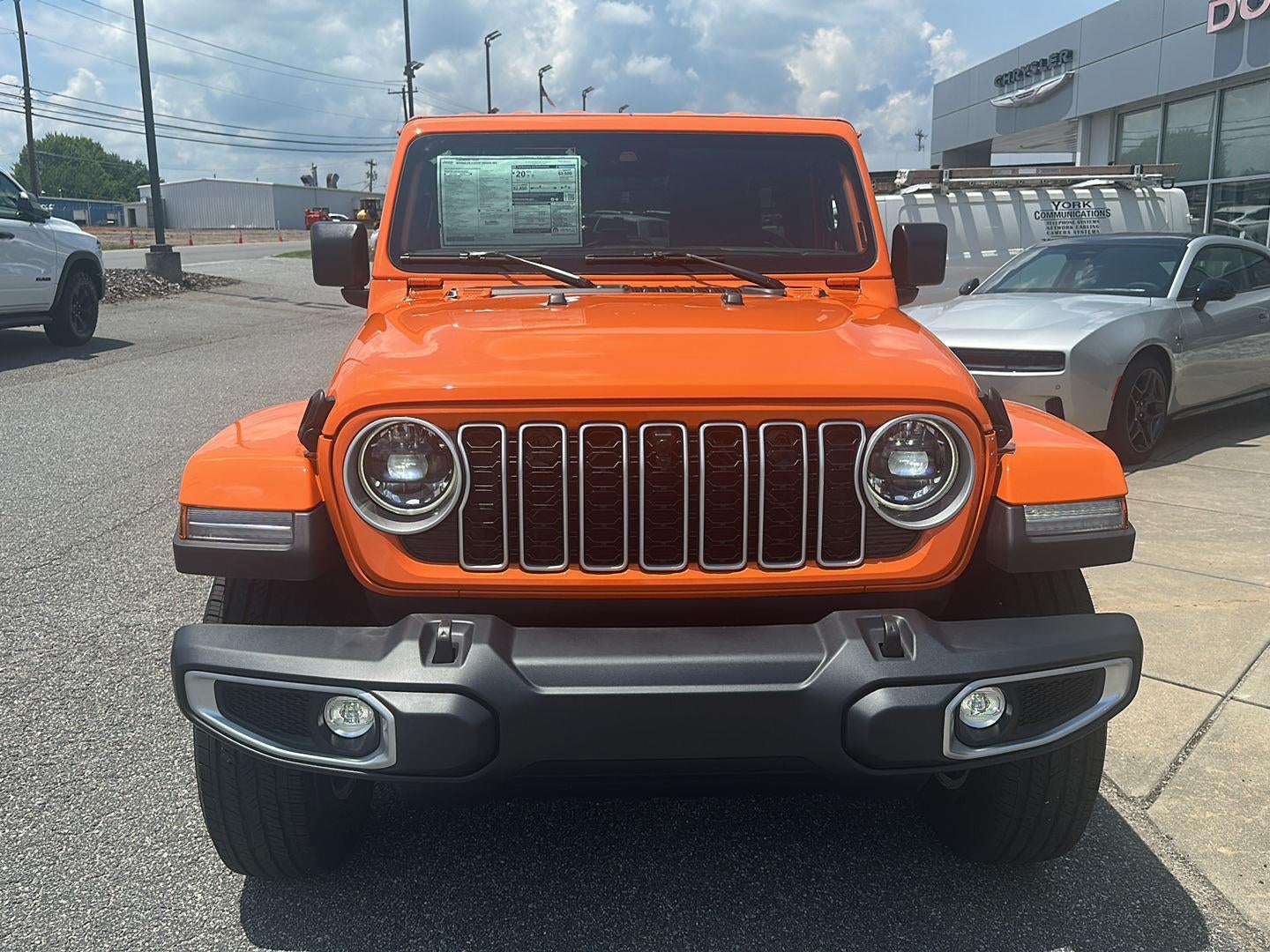 2025 Jeep Wrangler WRANGLER 4-DOOR SAHARA
