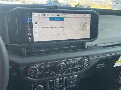 2024 Jeep Wrangler 4-Door Sahara 4x4