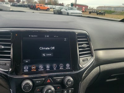 2022 Jeep Grand Cherokee Laredo X 4x2