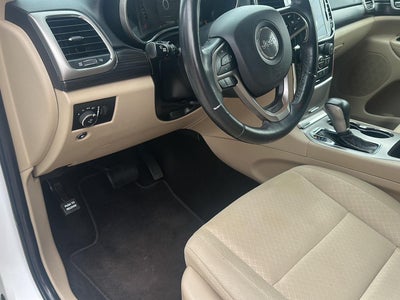 2019 Jeep Grand Cherokee Laredo E 4x4