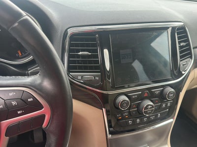 2019 Jeep Grand Cherokee Laredo E 4x4