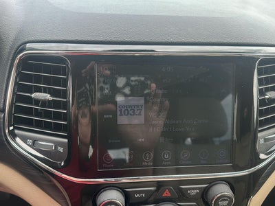 2019 Jeep Grand Cherokee Laredo E 4x4