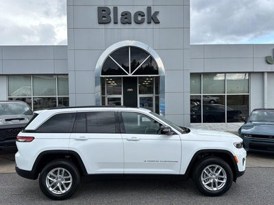 2026 Jeep Grand Cherokee GRAND CHEROKEE LAREDO X 4X4
