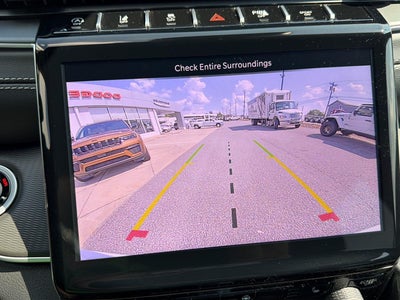 2027 Jeep Grand Cherokee GRAND CHEROKEE LAREDO X 4X4