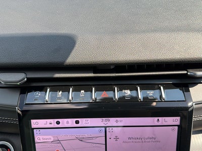 2027 Jeep Grand Cherokee GRAND CHEROKEE LAREDO X 4X4