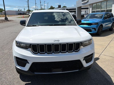 2026 Jeep Grand Cherokee GRAND CHEROKEE LAREDO 4X4