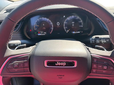 2027 Jeep Grand Cherokee GRAND CHEROKEE LIMITED 4X4