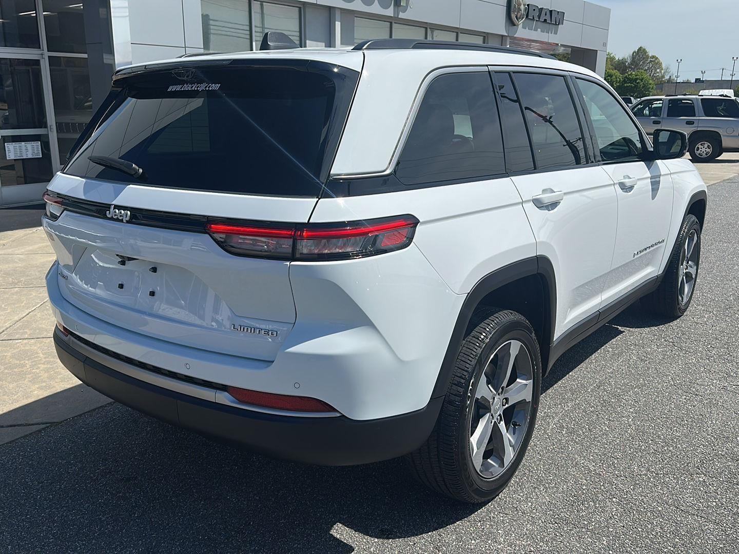 2026 Jeep Grand Cherokee h GRAND CHEROKEE LIMITED 4X4