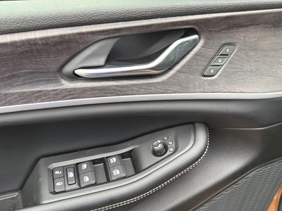 2026 Jeep Grand Cherokee GRAND CHEROKEE L LIMITED 4X2