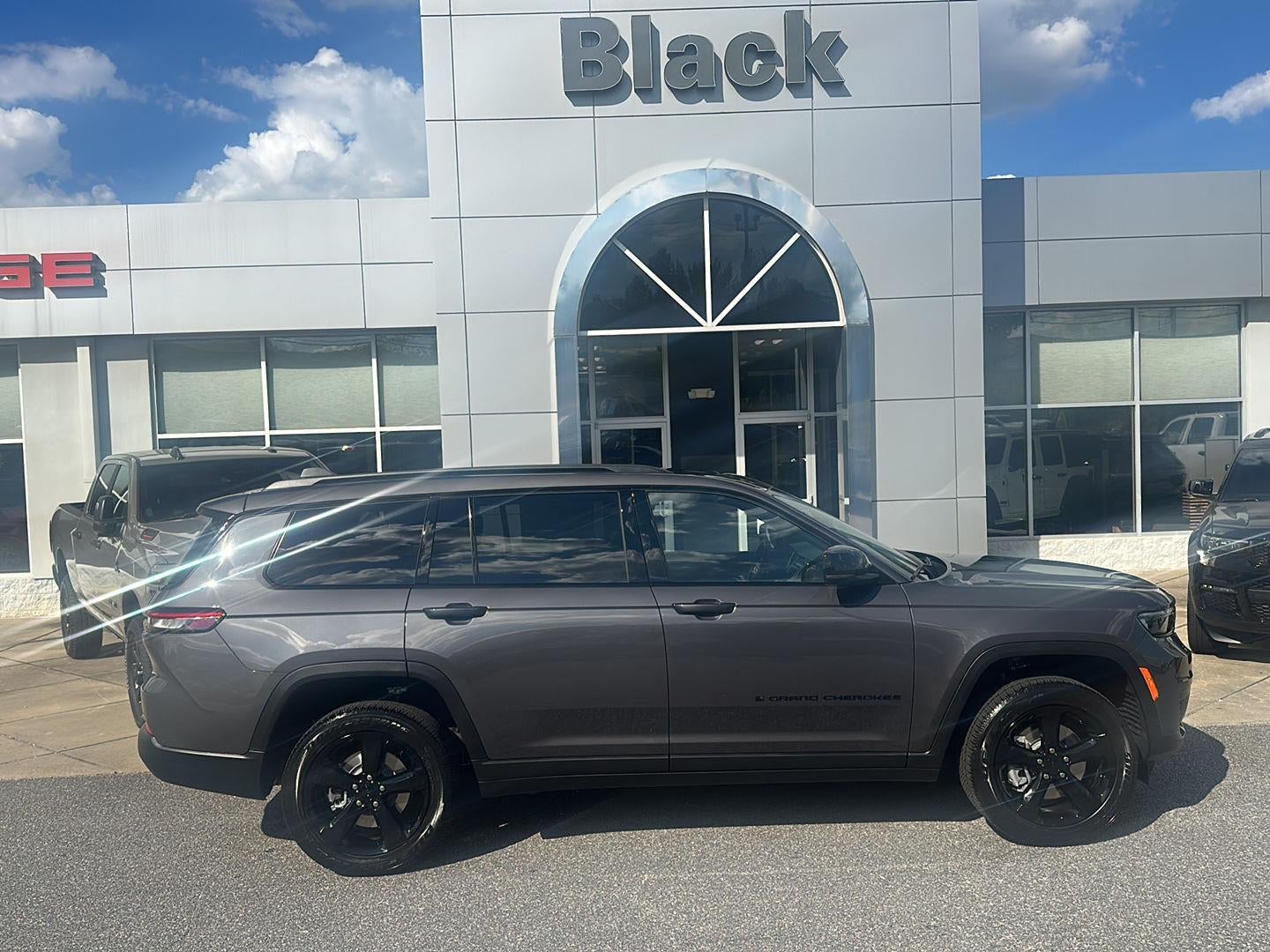 2025 Jeep Grand Cherokee GRAND CHEROKEE L ALTITUDE X 4X4