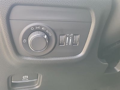 2025 Jeep Grand Cherokee GRAND CHEROKEE L LAREDO X 4X4