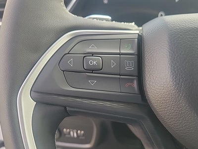 2025 Jeep Grand Cherokee GRAND CHEROKEE L LAREDO X 4X4