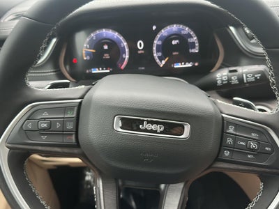 2025 Jeep Grand Cherokee GRAND CHEROKEE L LIMITED 4X4