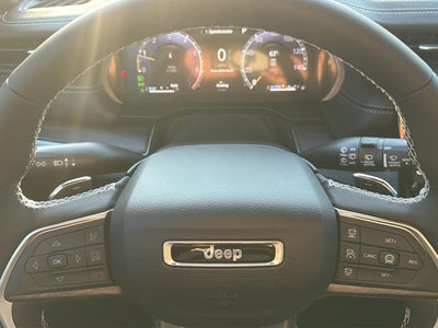 2027 Jeep Grand Cherokee GRAND CHEROKEE L LIMITED 4X4