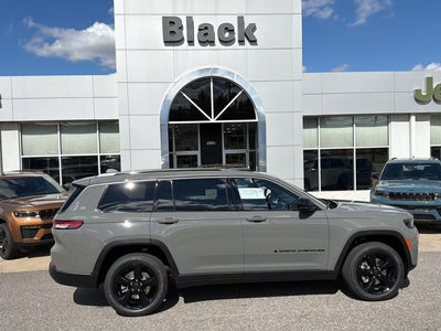 2027 Jeep Grand Cherokee GRAND CHEROKEE L LIMITED 4X4