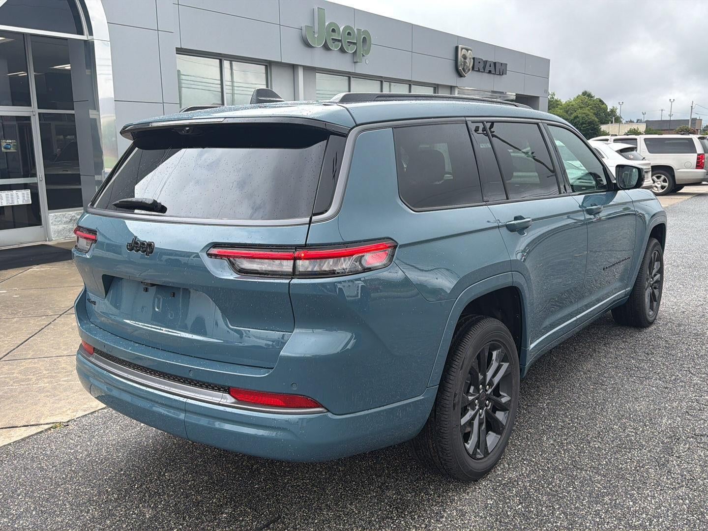 2026 Jeep Grand Cherokee GRAND CHEROKEE L LIMITED RESERVE 4X4
