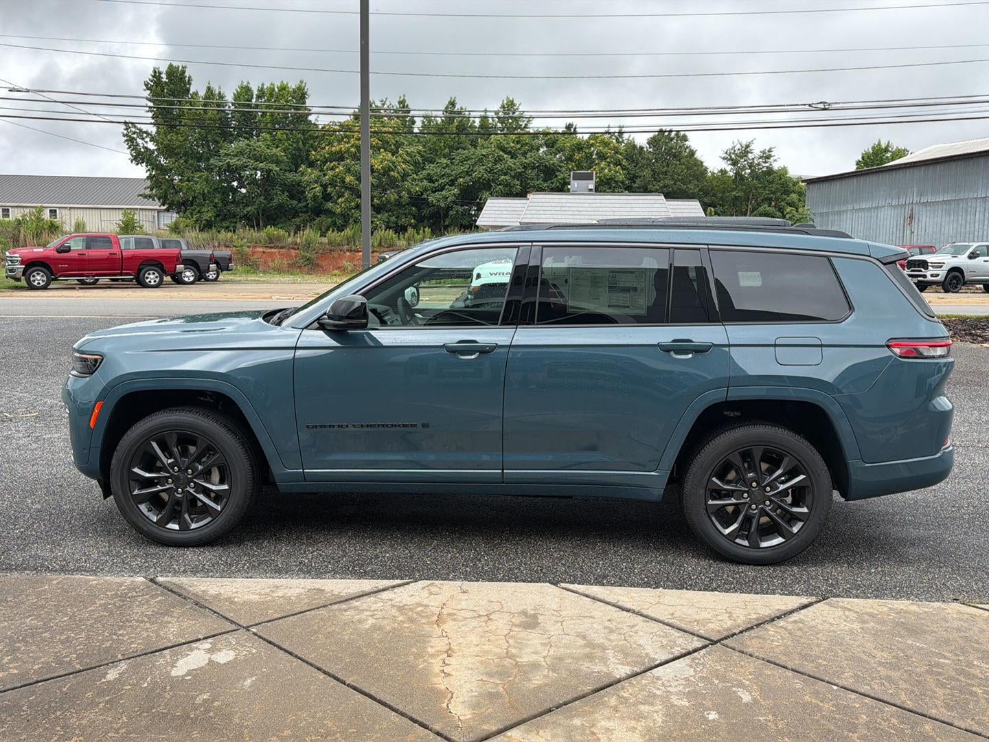 2026 Jeep Grand Cherokee GRAND CHEROKEE L LIMITED RESERVE 4X4