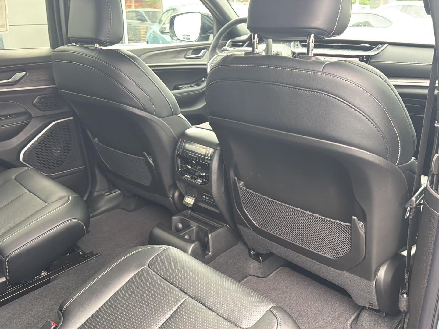 2026 Jeep Grand Cherokee GRAND CHEROKEE L LIMITED RESERVE 4X4
