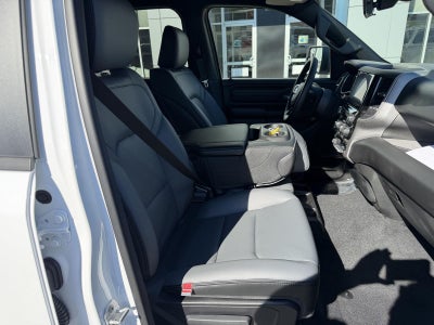 2027 RAM 1500 RAM 1500 TRADESMAN QUAD CAB 4X4 6'4' BOX
