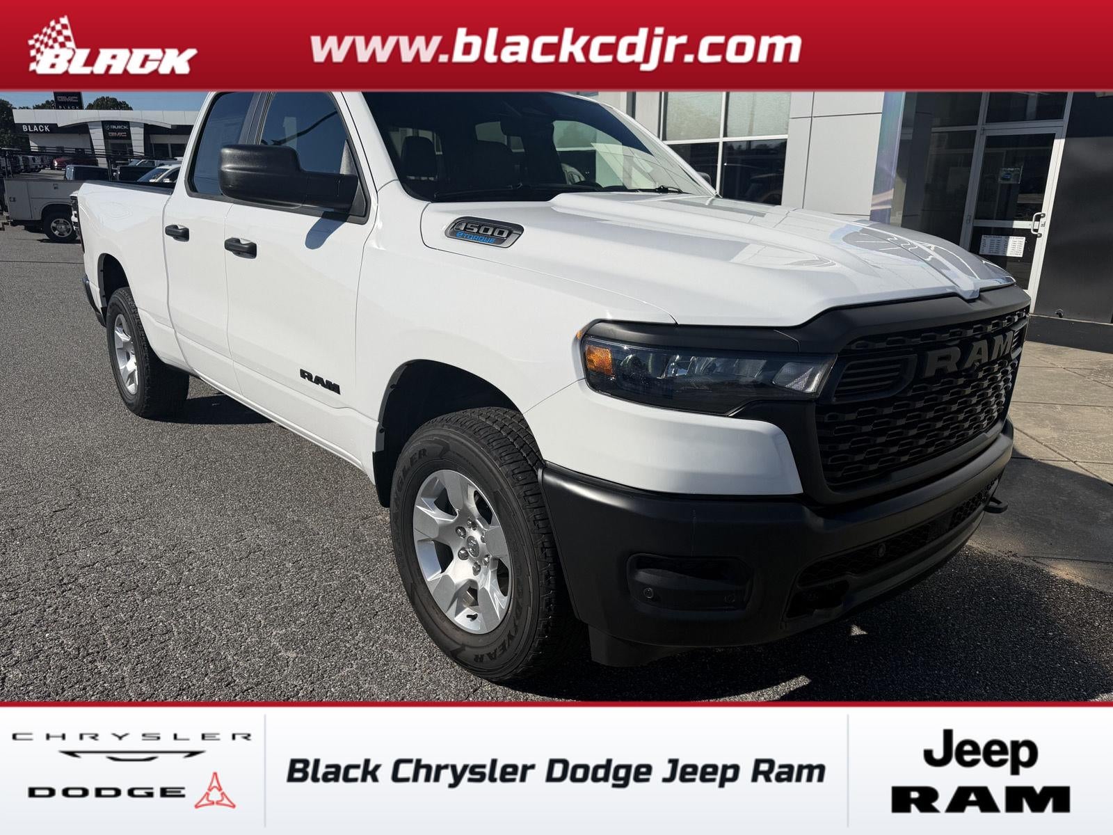 2027 RAM 1500 RAM 1500 TRADESMAN QUAD CAB 4X4 6'4' BOX