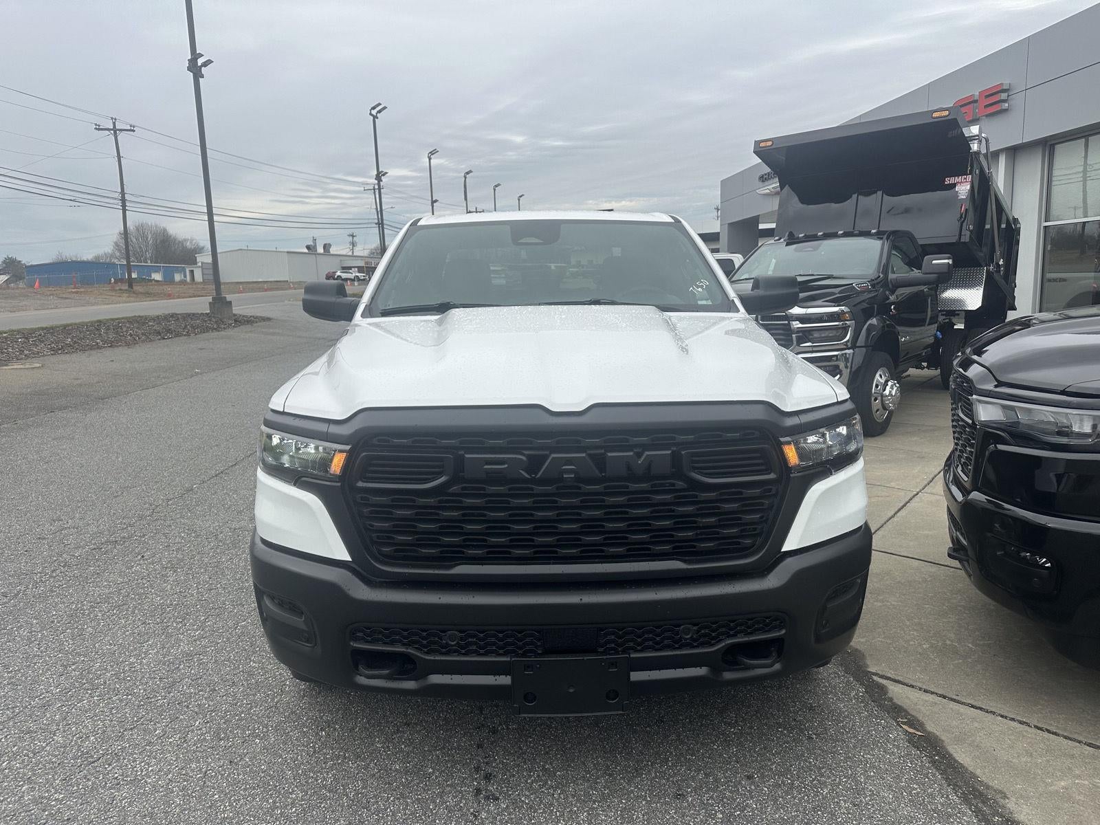 2026 RAM 1500 RAM 1500 TRADESMAN QUAD CAB 4X4 6'4' BOX