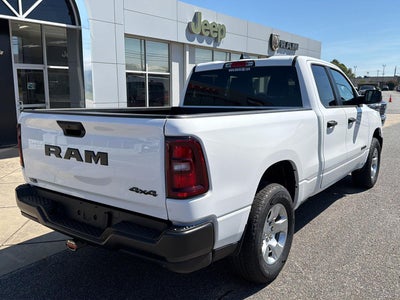 2027 RAM 1500 RAM 1500 TRADESMAN QUAD CAB 4X4 6'4' BOX