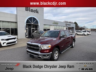 2020 RAM 1500 Big Horn Crew Cab 4x4 5'7' Box