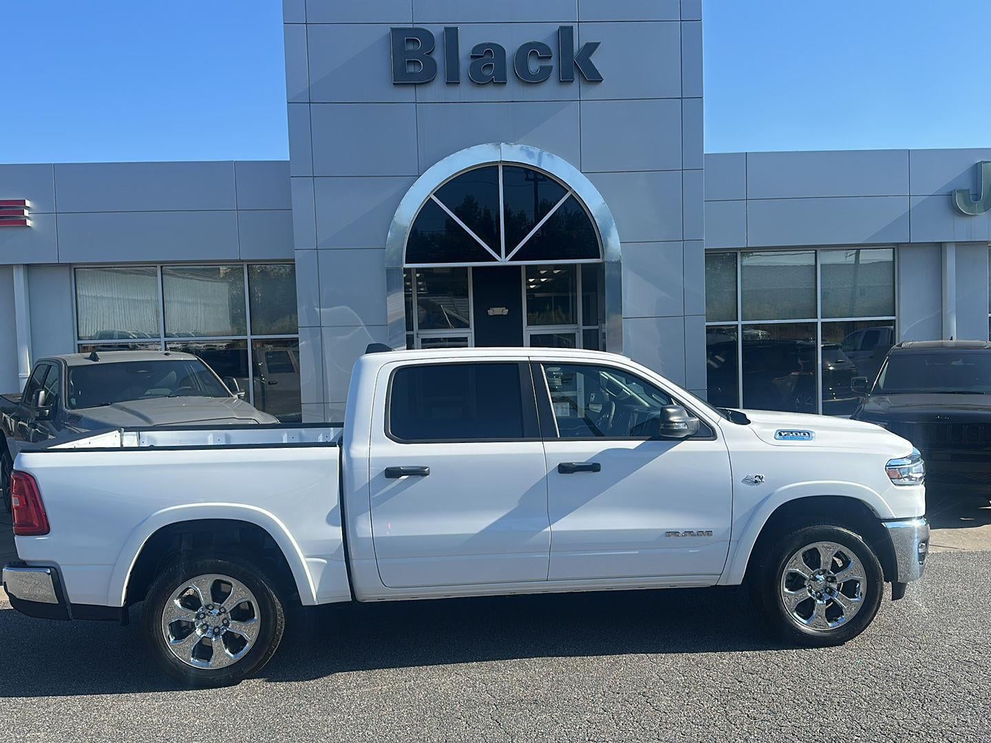 2026 RAM 1500 RAM 1500 BIG HORN CREW CAB 4X4 5'7' BOX