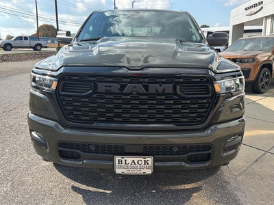 2027 RAM 1500 RAM 1500 EXPRESS CREW CAB 4X4 5'7' BOX