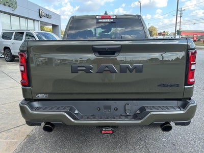 2027 RAM 1500 RAM 1500 EXPRESS CREW CAB 4X4 5'7' BOX