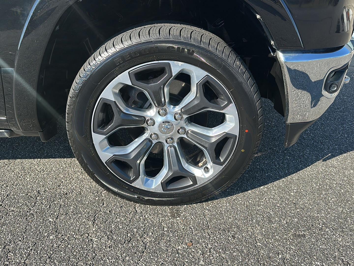 2019 RAM 1500 Limited Crew Cab 4x4 5'7' Box