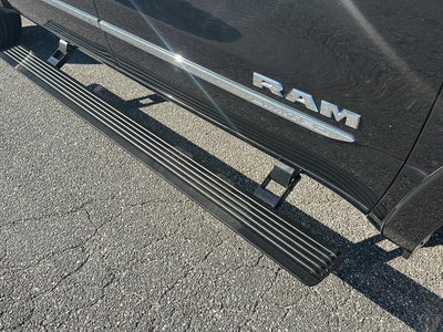2019 RAM 1500 Limited Crew Cab 4x4 5'7' Box