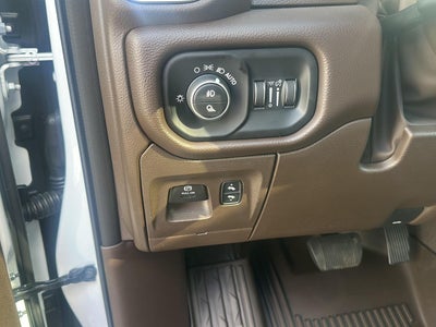 2026 RAM 1500 RAM 1500 LARAMIE CREW CAB 4X4 5'7' BOX