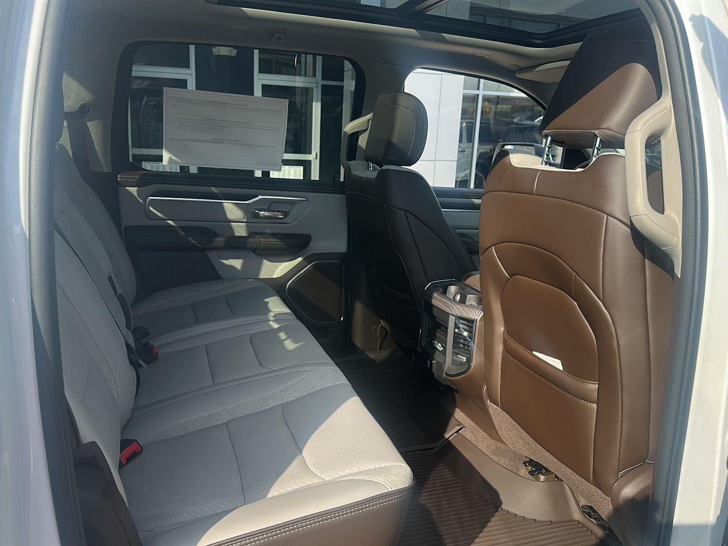 2026 RAM 1500 RAM 1500 LARAMIE CREW CAB 4X4 5'7' BOX