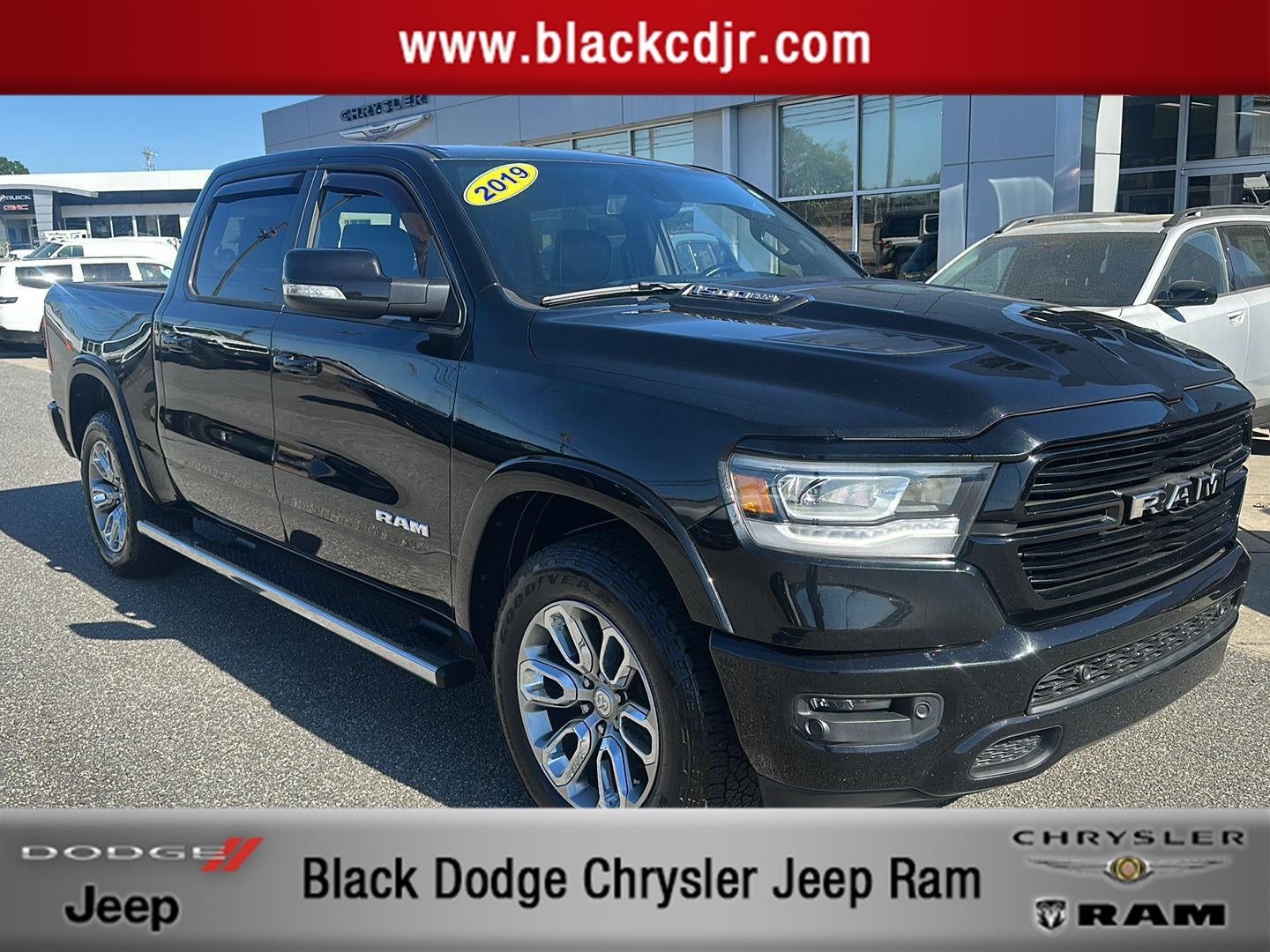 2019 RAM 1500 Laramie 4x4 Crew Cab 5'7's photo