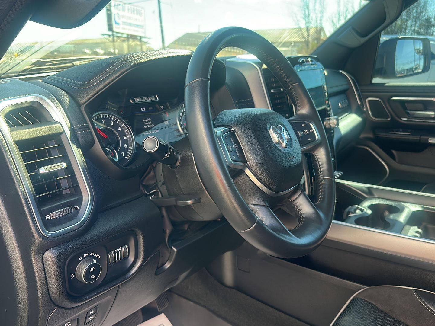 2023 RAM 1500 Laramie Crew Cab 4x4 5'7' Box