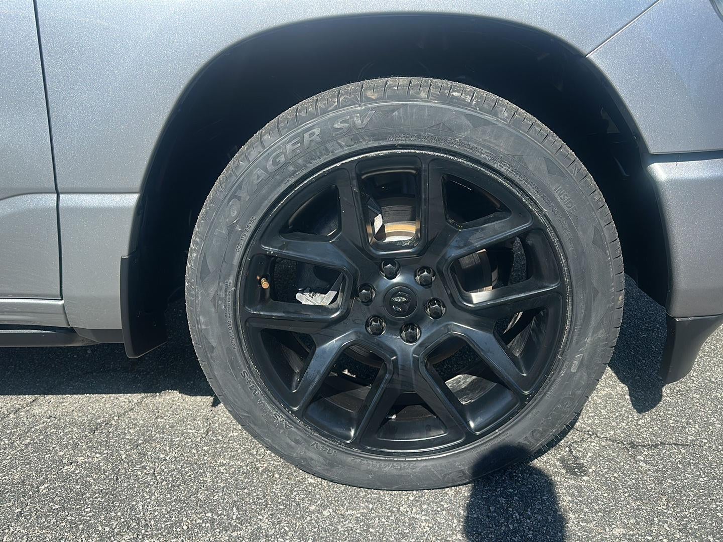 2023 RAM 1500 Laramie Crew Cab 4x4 5'7' Box